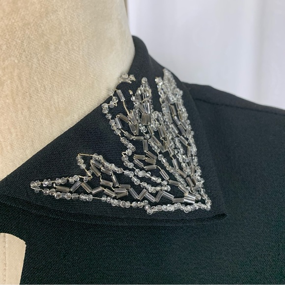 Vintage 1940’s beaded collar black dress with peplum - Picture 13 of 14